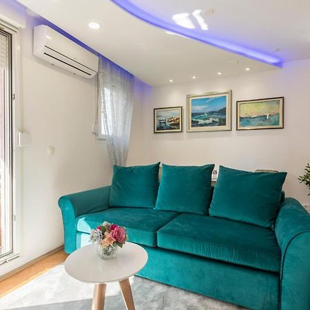 Noemi Luxury Apartment Солин Екстериор снимка